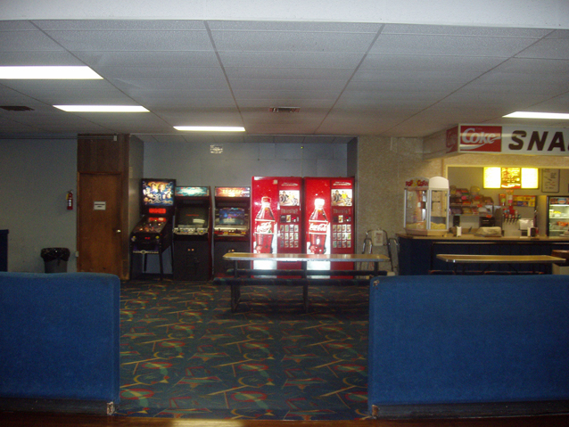 Foothill Skate Inn 1